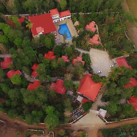 Gokulam Grand Resort & Spa, Coorg Kushalnagar Luaran gambar