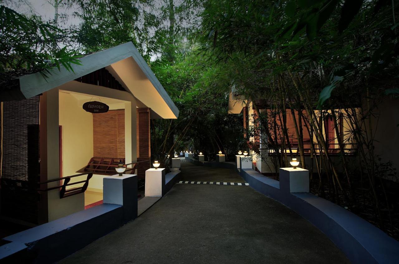 Gokulam Grand Resort & Spa, Coorg Kushalnagar Luaran gambar