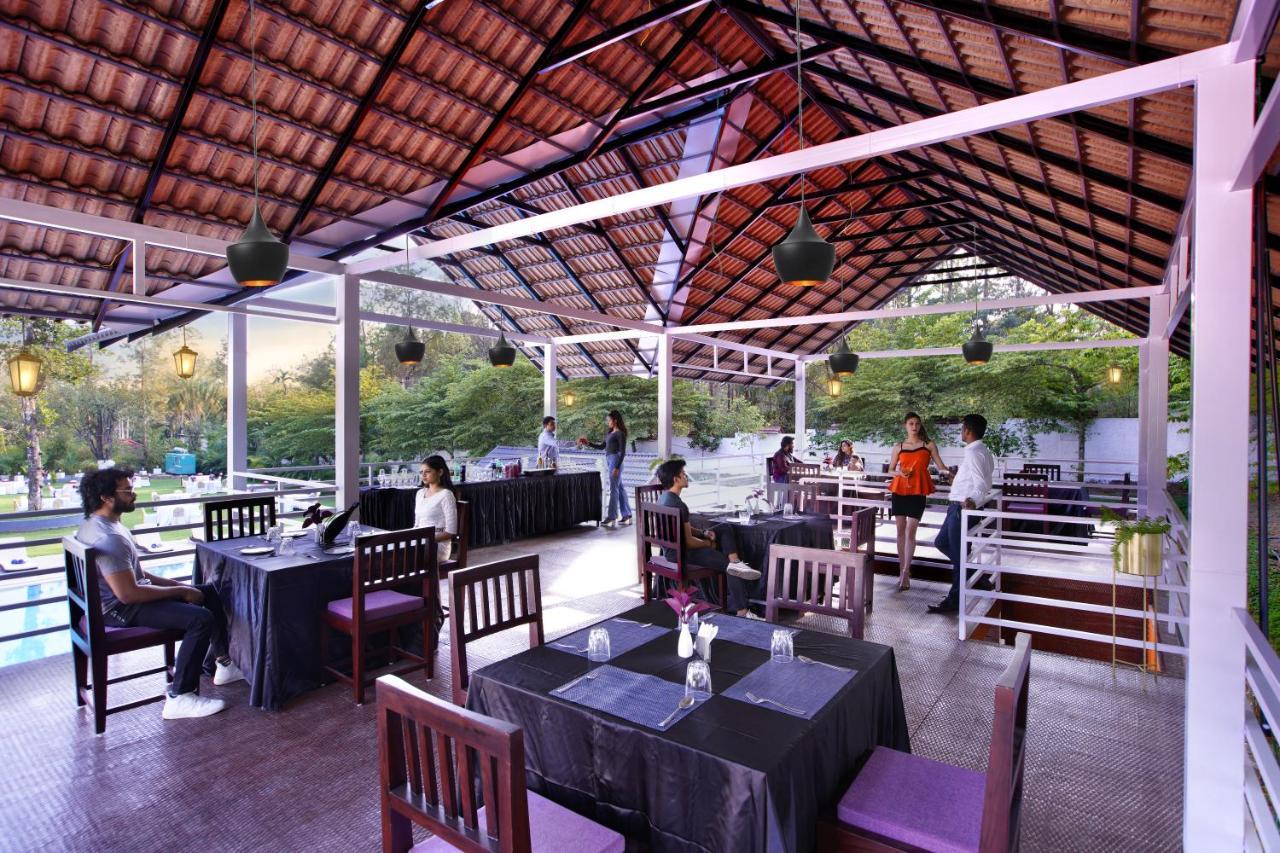 Gokulam Grand Resort & Spa, Coorg Kushalnagar Luaran gambar