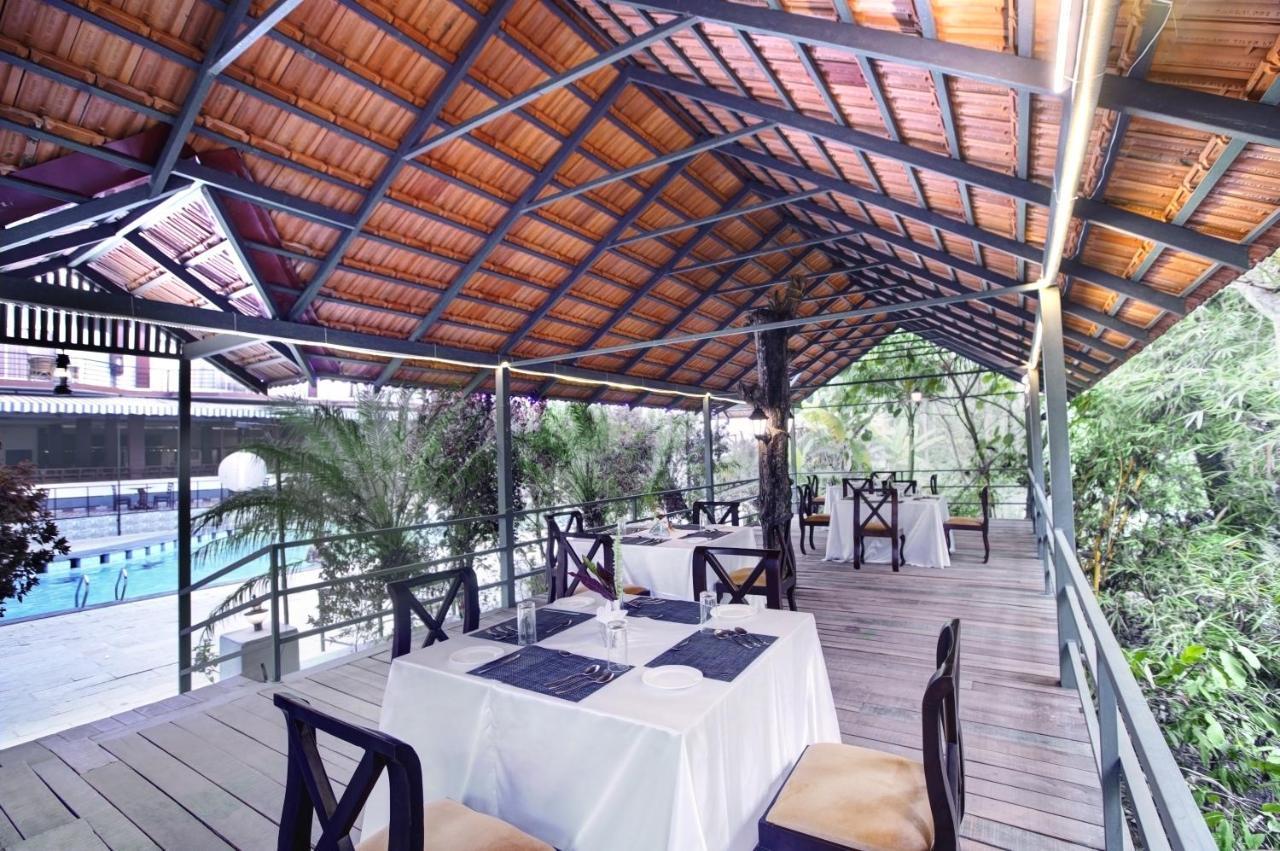 Gokulam Grand Resort & Spa, Coorg Kushalnagar Luaran gambar