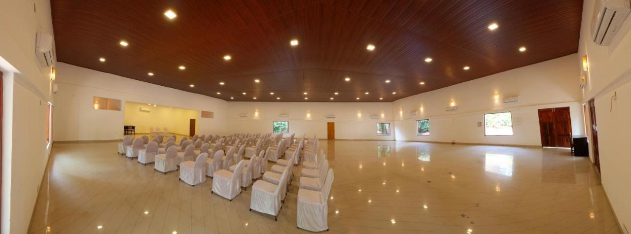 Gokulam Grand Resort & Spa, Coorg Kushalnagar Luaran gambar