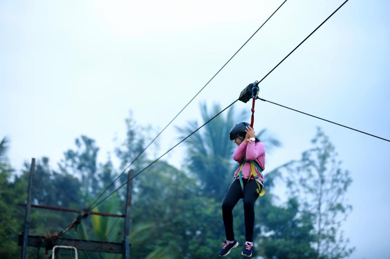 Gokulam Grand Resort & Spa, Coorg Kushalnagar Luaran gambar